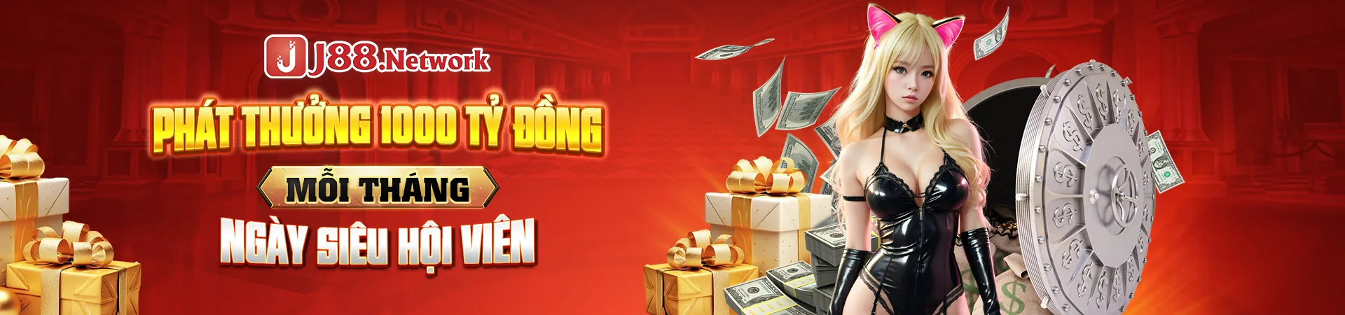 Người phụ nữ tươi cười với kết quả xổ số may mắn trên điện thoại, đại diện cho x88060 đăng nhập